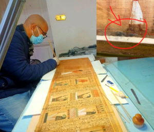 الانتهاء من ترميم وصيانة “بردية الكاتب” وإعادتها الي المتحف المصري بالتحرير