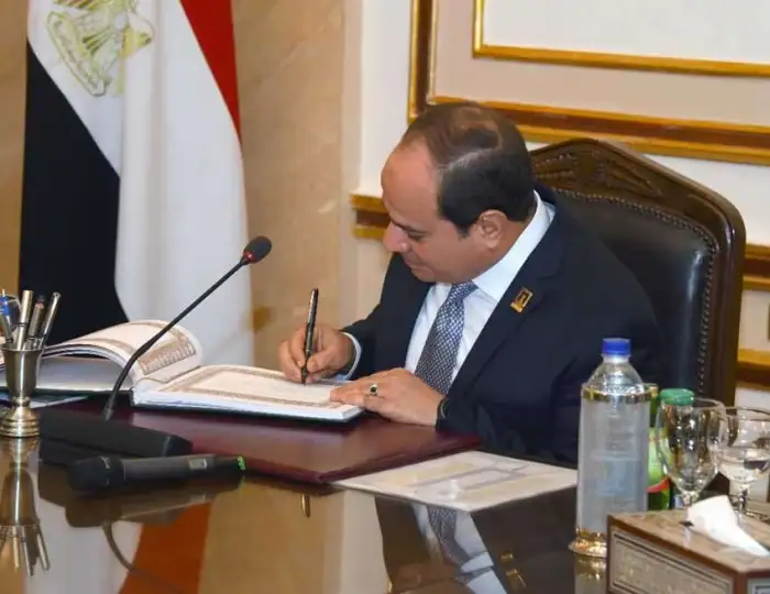 عاجل .. الرئيس السيسي يصدر قرار جمهوري اليوم الأربعاء