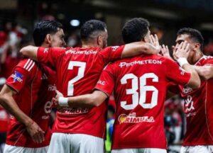 من هم؟.. شوبير يكشف عودة عدد من اللاعبين الراحلين عن الأهلي