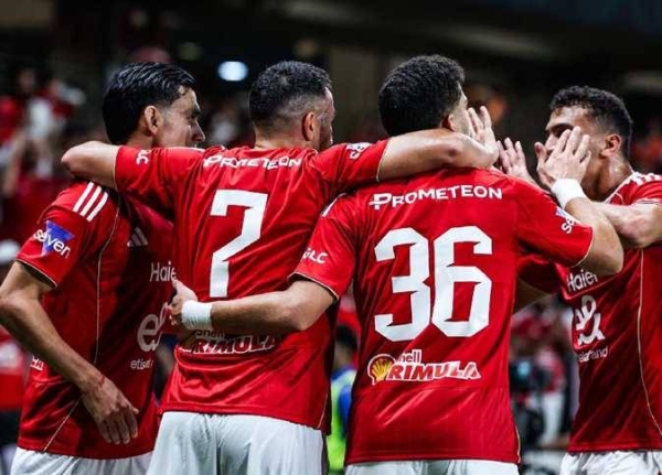 من هم؟.. شوبير يكشف عودة عدد من اللاعبين الراحلين عن الأهلي