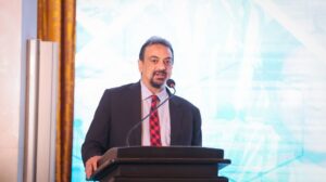 وزارة الصحة تعلن عن توفير روبوتات متخصصة في جراحة العظام والمفاصل قريبا