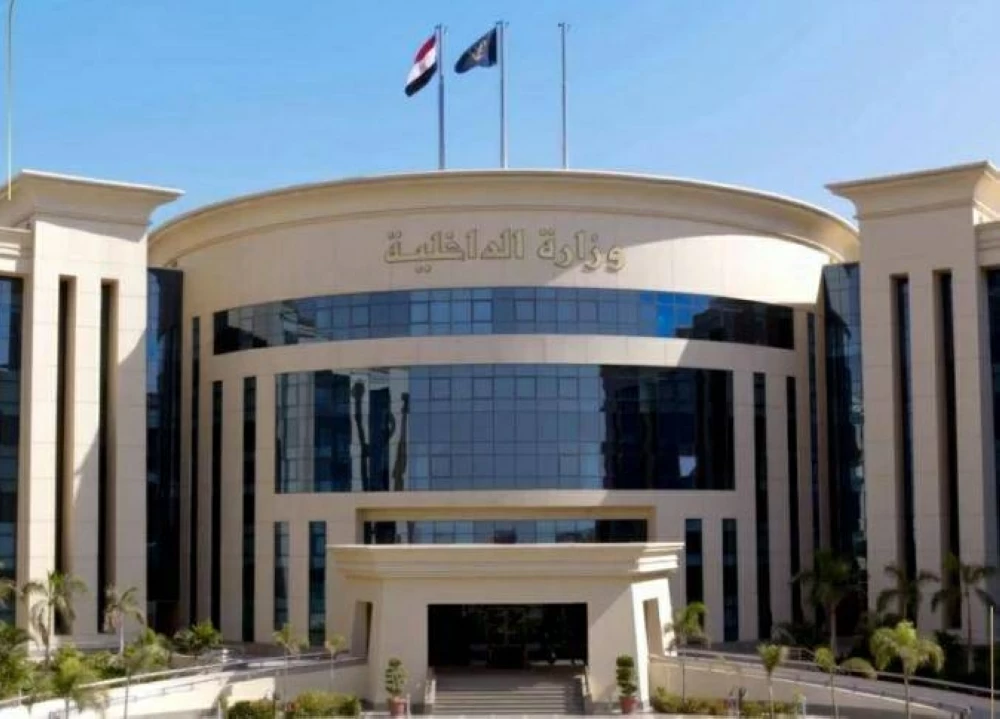 في أول يوم تنفيذ.. تحرير 113 مخالفة لمحلات اخترقت قرار الغلق