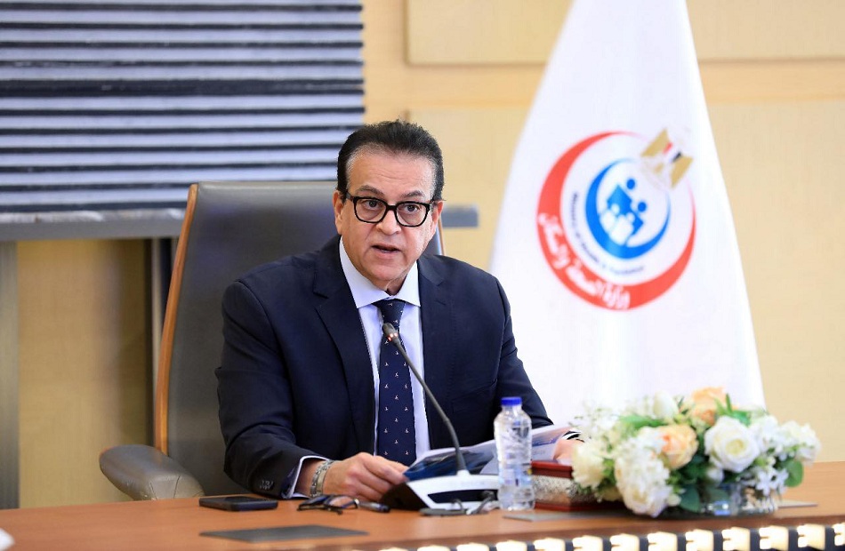 إجتماع وزير الصحة مع رئيس هيئة الدواء لإستعراض منظومة التتبع الدوائى المتطورة للدولة