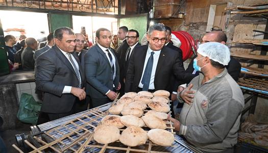 عاجل.. وزير التموين لأصحاب المخابز السياحية: لا تبالغوا في زيادة الأسعار.. لن نسمح بأي استغلال