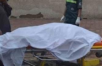 جهود مُكثفة لحل لغز العثور على جثتين بأحد شوارع أكتوبر