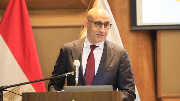 التعليم تصدر بيانا عاجلا بشأن عودة الدراسة وامتحانات شهر مارس