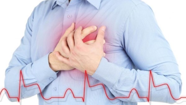 جمال شعبان يكشف.. أعراض وجود خلل في كهرباء القلب