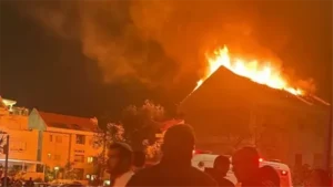 رشقة صاروخية إيرانية تضرب العمق الإسرائيلي الآن.. وجيش الاحتلال يجتاح لبنان بريًا