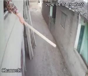 مواطن يستغيث بالمسؤولين: منزلي تعرض للتخريب أثناء غيابي