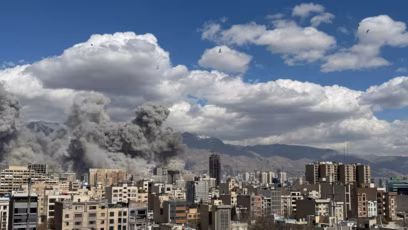 مفاوضات إيران تراوح مكانها.. وترامب يكشف كواليس جديدة