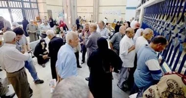 بدء صرف معاشات أبريل 2026