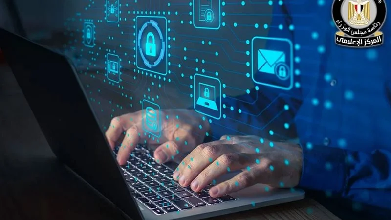 الحكومة تنفي قطع خدمات الإنترنت خلال ساعات الليل لترشيد استهلاك الكهرباء