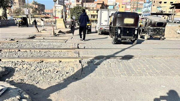 غلق مزلقان كوم حمادة “البحري” لمدة 6 أيام .. اعتبارا من السبت المقبل/ والوحدة المحلية تحدد البدائل