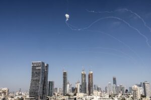 صفارات الإنذار تدوي في عدد من المناطق الشمالية في إسرائيل جراء تهديدات صاروخية من لبنان