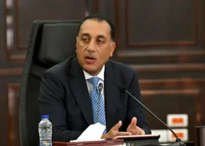 هل ستستمر الحكومة في قرار تطبيق العمل عن بعد يوم الأحد؟