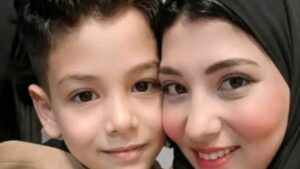 التصريح بدفن جثة فتاة وصغير ضحايا حادث سقوط جزء من عمارة بالمحلة الكبرى