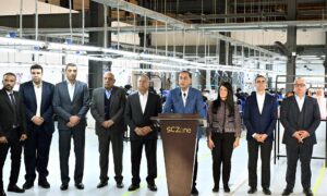 رئيس الوزراء يصل المنطقة الاقتصادية لافتتاح 9 مصانع لقناة السويس..منذ قليل