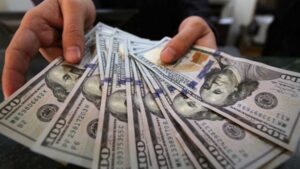الداخلية تضبط عدد كبير من مافيا الإتجار الغير مشروع حيث بلغت القيمة المالية للعملات الأجنبية المضبوطة الي 3 ملايين جنيه