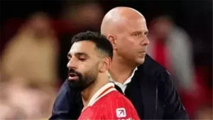 ماذا حدث؟.. سلوت يكشف مفاجأة بشأن محمد صلاح بعد مباراة تشيلسي