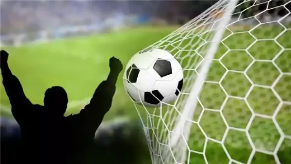 تعرف علي مواعيد جميع المباريات اليوم الأحد 10/5/2026 !