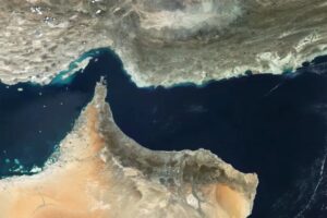 القيادة المركزية الأمريكية: تمكنا من إسقاط طائرتين إيرانيتين مسيرتين كانا بمثابة تهديد لحركة الملاحة البحرية الدولية في مضيق هرمز