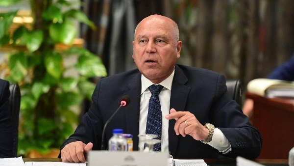 وزير النقل: نبدأ ممرًا لوجيستيًا عالميًا من سفاجا إلى الإسكندرية