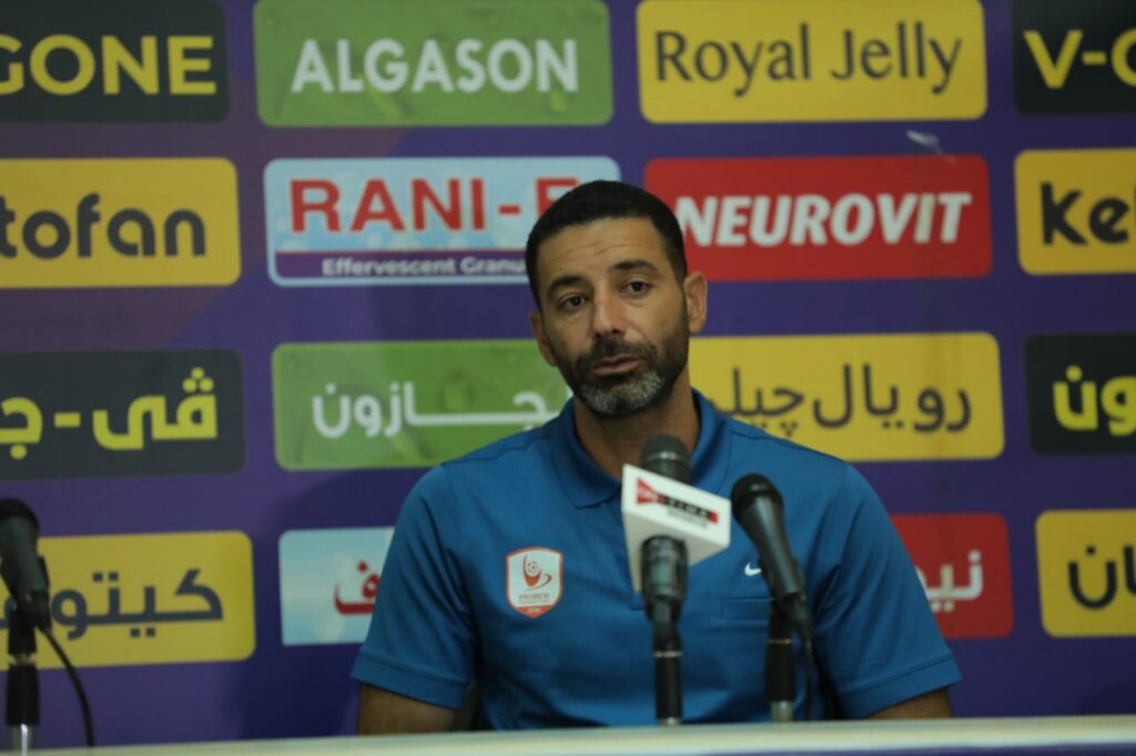 بعد نجاحه فى بقاء زعيم الفلاحين فى الدوري الممتاز .. استمرار أحمد خطاب في القيادة الفنية لفريق غزل المحلة
