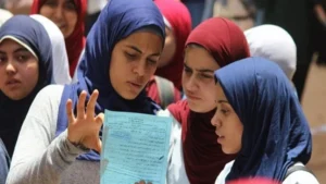 قبل بدء أمتحان اللغة الأجنبية الثانية للثانوية العامة .. السماح للطلاب بدخول اللجان الساعة 8:15 حتى لا يحدث تكدس او فوضي