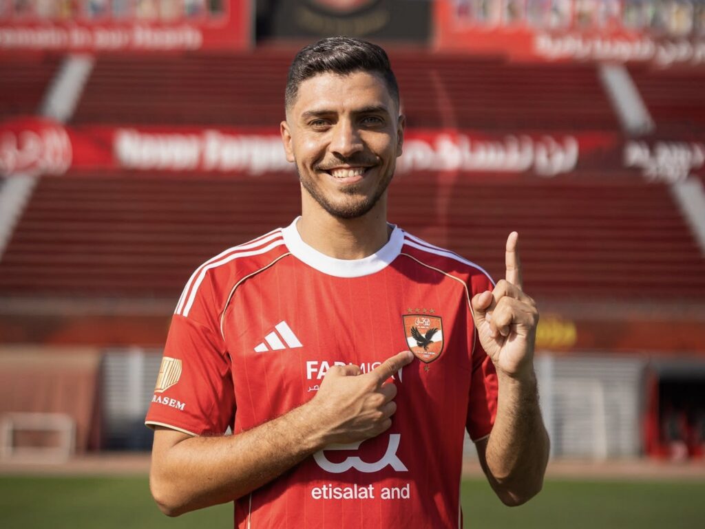 الأهلي يستعد لرحيل محمد شريف فى فترة الانتقالات الصيفية المقبلة