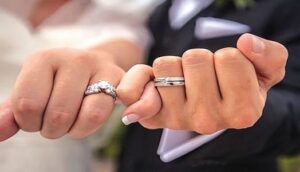 قيمة المنحة تعادل المعاش المستحق لمدة عام كامل .. تعرف علي شروط الحصول على منحة الزواج ؟