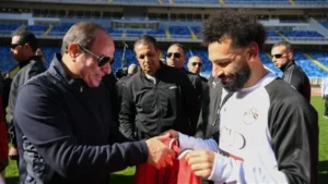 السيسي يوجه رسالة مؤثرة لمنتخب مصر بعد وداع المونديال: نفخر بكم وبإنجازكم