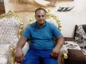 السائق الجدع تدخل لإنقاذ سيارة أخرى قبل سقوطها بسبب الحمولة الزائدة .. مفكرتش في التريند ولا كنت أعرف أن فيه حد صورني