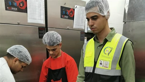 ضبط 200 كيلو لحوم فاسدة بمطعم بيتزا شهير في المنوفية