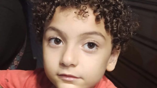 إخلاء سبيل 4 متهمين بكفالة 10 آلاف في واقعة وفاة إياد بحمام سباحة غزل المحلة