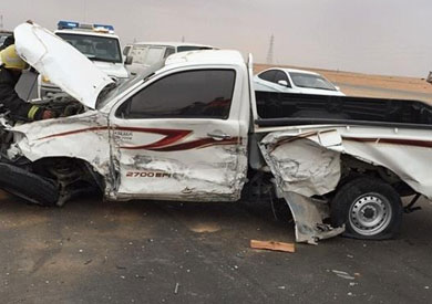 مصرع شخص في حادث إنقلاب سيارة ربع نقل بطريق القاهرة أسيوط الصحراوي الغربي في محافظة الفيوم