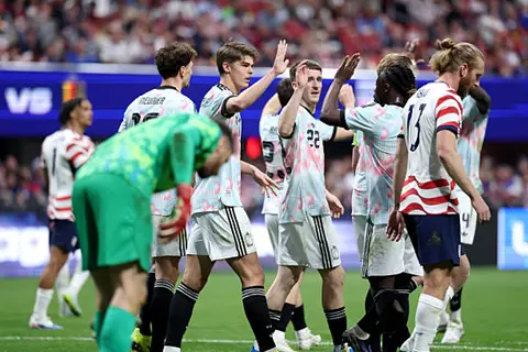 واحدة من أعظم “الريمونتادا” في تاريخ البطولة .. يصنعها المنتخب البلجيكي علي حساب السنغال ويضمن التأهل للدور الـ16 من كأس العالم 2026