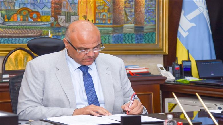 محافظ الإسكندرية يخفض الحد الأدنى للقبول بالثانوية العامة إلى 208 درجات