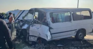 اصابة 6 أشخاص آثر حادث انقلاب ميكروباص أعلى طريق الإسماعيلية الصحراوى