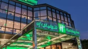 مصرع أمريكية سقطت من الطابق السابع بفندق هوليداي إن بمنطقة المعادي في القاهرة