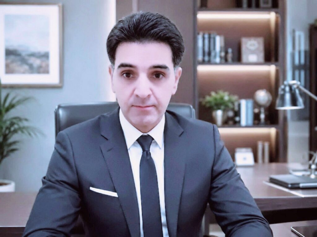 بين مزح ترمب ونواياه
