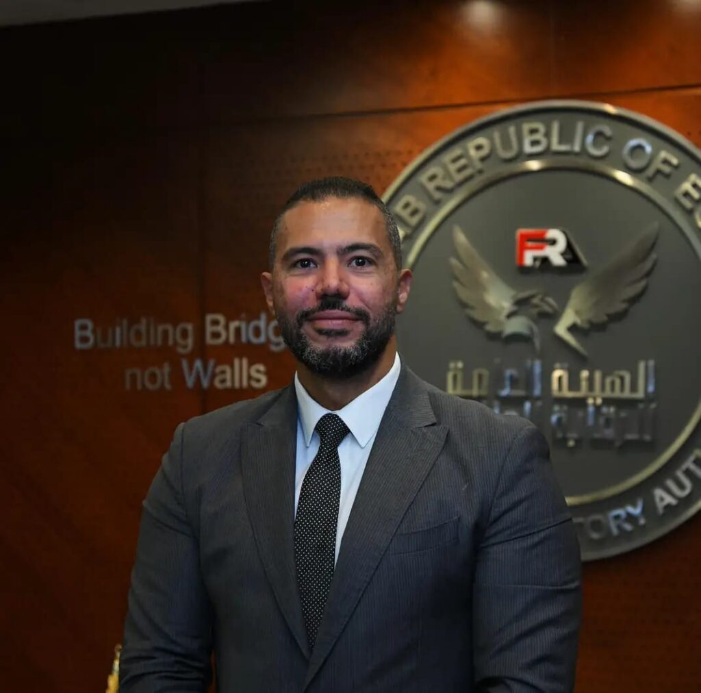 رئيس مجلس الوزراء يصدر قرار بالتجديد لمحمد صبري حسن الشاذلي نائباً لرئيس مجلس إدارة البورصة المصرية