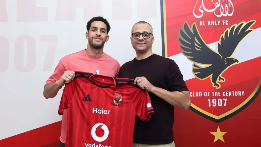 مصطفي شوبير يغلق ملف العروض الخارجية في الوقت الحالي بعد تجديد تعاقده مع القلعة الحمراء