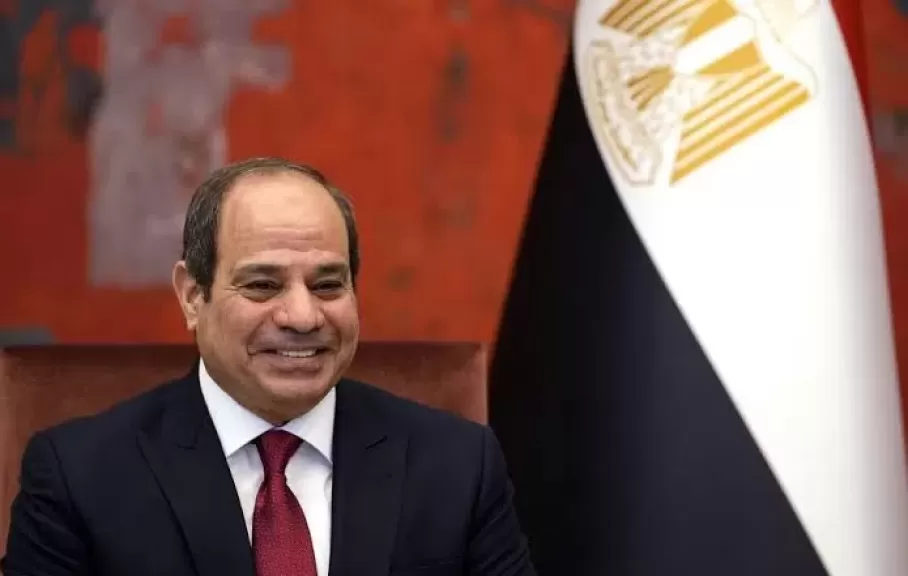 الرئيس السيسي يتابع التوسع في كارت الخدمات الحكومي ويستعرض خطط الذكاء الاصطناعي ومراكز البيانات