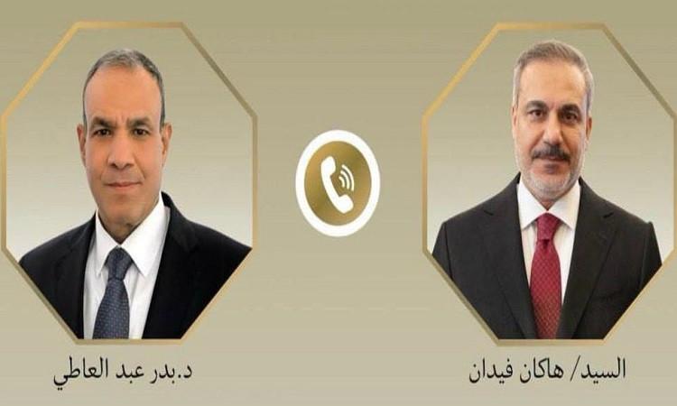 اتصال هاتفي بين وزير الخارجية المصري ونظيره التركي لبحث تعزيز العلاقات وتبادل الرؤى بشأن عدد من القضايا والتطورات الإقليمية