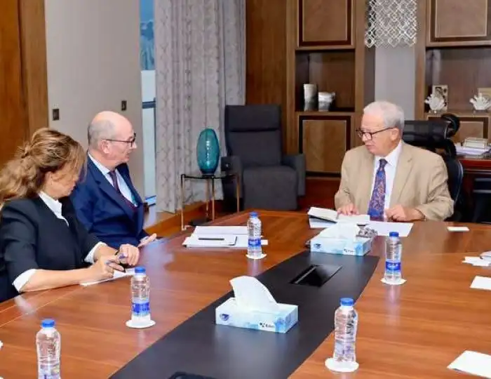 حسين عيسى يستقبل نائب رئيس البنك الأوروبي لإعادة الإعمار والتنمية لبحث زيادة الاستثمارات في مصر