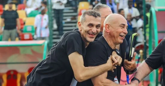 بعد انتهاء عقوبة الإيقاف من جانب الفيفا ! سعفان الصغير يعود لدكة المنتخب فى مباراة جنوب السودان غدا