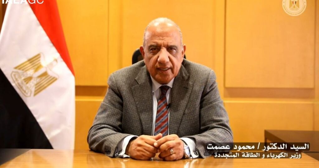وزير الكهرباء: الشبكة القومية نجحت في مواجهة الزيادة غير المسبوقة في الأحمال