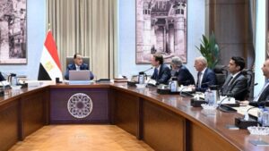 رئيس الوزراء يبحث مع رئيس "جونفاري إندستريز" الإسبانية فرص الاستثمار في مصر