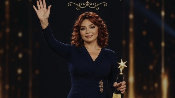 مُفضلةً أن تروي مذكراتها بنفسها .. نبيلة عبيد ترفض تقديم قصة حياتها في شكل مسلسل درامي أو فيلم سينمائي