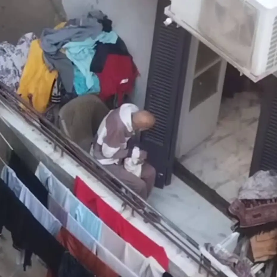 تغريم مشرفتان دار مسنين 500 ألف جنيه بتهمة تقييد مسن وتعريض حياته للخطر